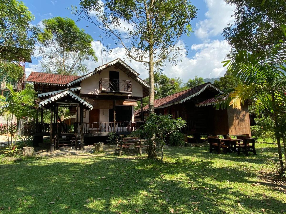 Rustic Chalet - Dahlia N Mawar At Sedim Vista Kulim Dış mekan fotoğraf